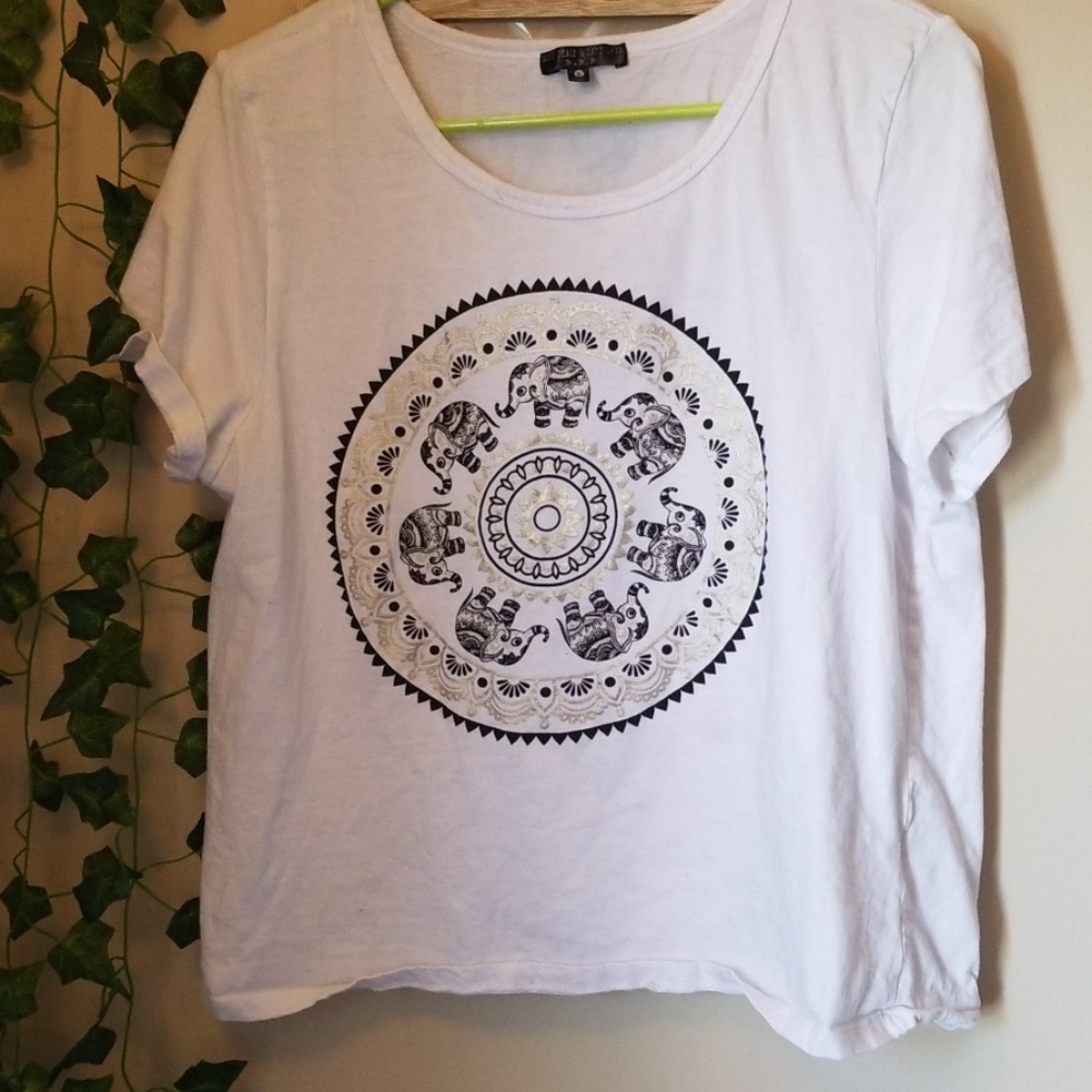 Elephant hippie top